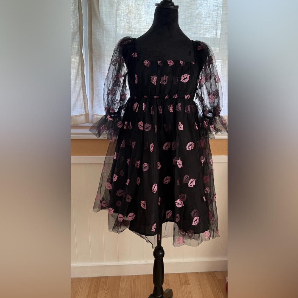 Playful Black Dress with Pink Lip Pattern